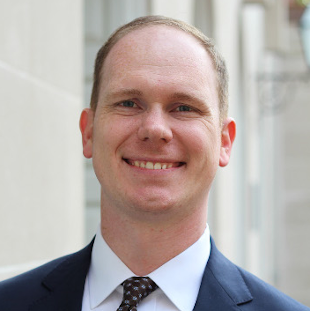 daniel-sullivan-1000x1000-png-the-vista-room